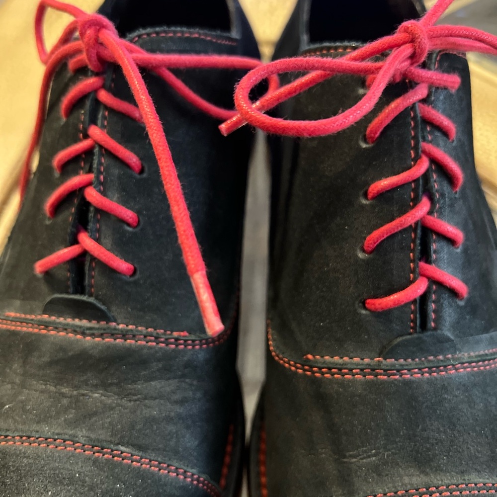 Donald Pliner Cap Toe Suede Stylish Black and Red Men's Shoes 10M